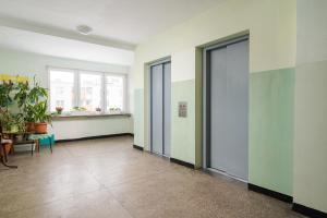 Wola Smocza Pleasant Studio by BookingHost