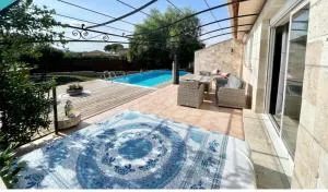 Villa entre Cannes et St Tropez - De 6 à 13 personnes - 阿尔让河畔皮热