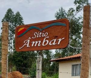 Sítio Âmbar - Piscina, Wi-fi e lago de pesca !