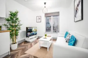 Cozy Apartment - Free Netflix - Fast WiFi - Wolverhampton Centre 12AC - Wednesfield