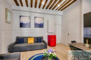 Urban Flat 44 - Chenier