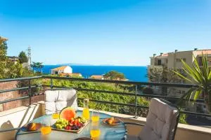 Sweet Home Reis Magos by Atlantic Holiday - Levadas