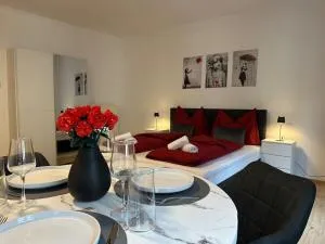 Deluxe Studio im Zentrum von Bregenz "Roses Are Red" - Eichenberg