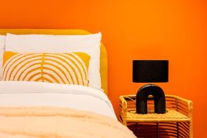 Radiant 2BDR Apt with Balcony in luxury building