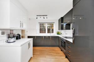 The Tower Bridge Lodge