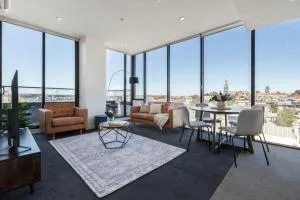Panoramic views in the heart of Richmond, 2 BRs - Melbourne
