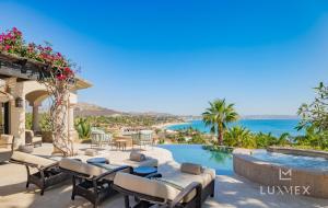 Two Neighboring Villas Fully Staffed in Villas Del Mar, Swimmable Beach!