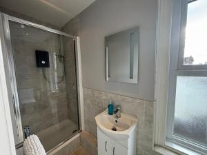 Highgate 1bed Flat - Contractors & Central Cleethorpes