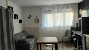Appartement T1 proche de VULCANIA - Les Ancizes-Comps