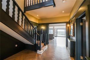 Large 4bed - Contractors Welcome & Big Living Area