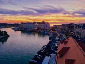 Appartements 40m2, 2 Pieces Hyper Centre Trouville Vue Mer Pour 4 personnes, Arlette Trouville ! : photos des chambres