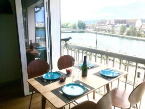 Appartements 40m2, 2 Pieces Hyper Centre Trouville Vue Mer Pour 4 personnes, Arlette Trouville ! : photos des chambres