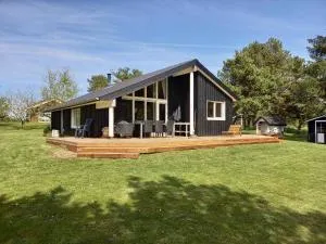 Sommerhus Ved Hvalpsund - Sundsøre