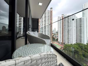 Modern Cozy Apartment Pool, Gym & Coworking