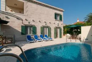 10 Persons Villa With Pool at Island Brac - 米尔希