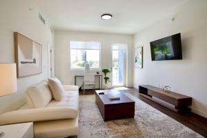 Ivory at Aviara East Pompano