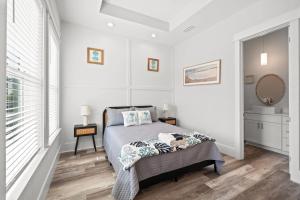 New 6BR Home Sleeps 20 | Private Pool, Walk to Beach, Near Pier Park