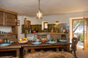 Maisons de vacances Magnifique Bergerie Passione vue panoramique mer et maquis : photos des chambres