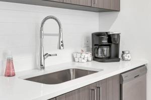 My Sweet Rentals- 30 night min