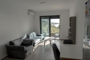 Crystal Beach Radhime