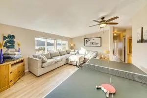 Walk to Marina Harrison Cabin with Lake View! - Saint Maries