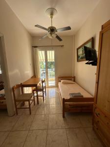 Tsatsalmas Rooms with sea View