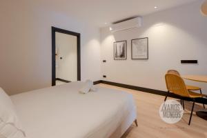 Dosis de Madrid para 10, ven a Duque de Rivas 8 E3