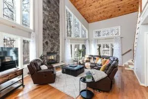 Wintergreen Ridge Retreat - Family Home - Wintergreen