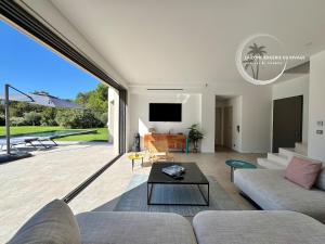 Villa Maéna - Grande piscine - Entre mer et nature