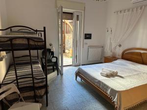 BOUGAINVILLEA Relax e Mare a 50m, in Centro!