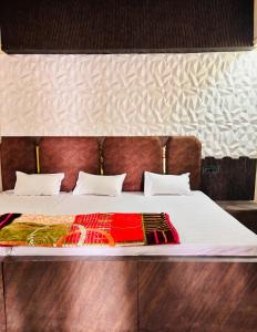 Radha Madhavam Luxurious Boutique Stay