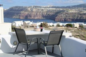 Villa Solasta #2 with jacuzzi in Santorini - 3hvězdičkové hotely ve městě Akrotiri