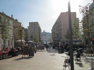 Studio avec vue mer en plein cœur du Panier