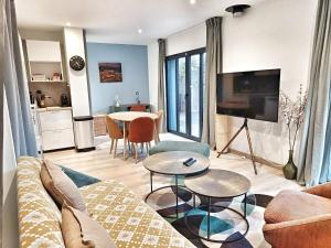 Villas Au sommer des Ocres et des Bois - Maison T3 & Parking : photos des chambres