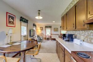 1 Mi to Cowanesque Lake Outdoor Lovers Paradise