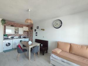 Appartements Appartement vue sur mer & le port de Courseulles-sur-Mer : photos des chambres