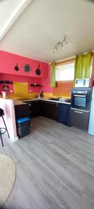 Appartements Cap Sud - 53m2- VUE PYRENEES- HYPERCENTRE-WIFI FIBRE -Nouvelle literie : photos des chambres