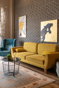 Central Retreat, FREE Private Parking