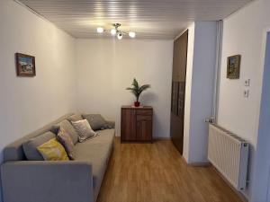 Cheap Outlet Center Apartment with Pool