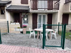 Appartements Bel appartement T2 refait a neuf avec piscine couverte de juin a fin septembre : photos des chambres