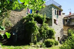L'Oustal du Larzac, gîte en Aveyron - 圣莱伊德苏