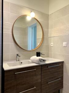 Maisons de vacances Agreable maison avec vue sur les barthes : photos des chambres