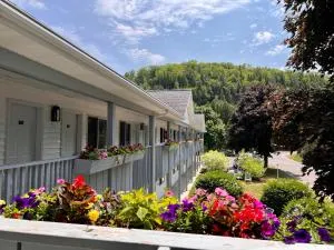 Main Street Motel - Wausaukee