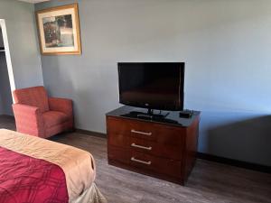 King Room room in Budget Inn Express