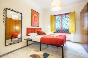 La Piccola Retró , urban color and comfort