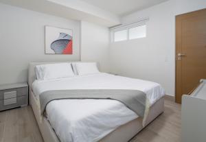 Playa Caracol Apt with Radisson Hotel Amenities