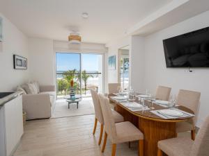 Playa Caracol Apt with Radisson Hotel Amenities