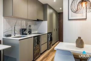 Edificio Taj 97 By Jalo