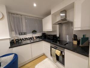 FreeParking LUTON M1 Flat sleep3