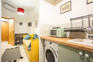 La Piccola Retró , urban color and comfort